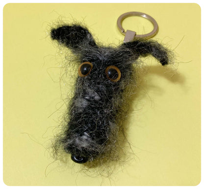 DARK & LIGHT GREY HAIRY SCRUFFY SIGHTHOUND LURCHER BEDLINGTON WHIPPET WOLFHOUND KEYRING CHARM KEEPSAKE GIFT AMBER EYES