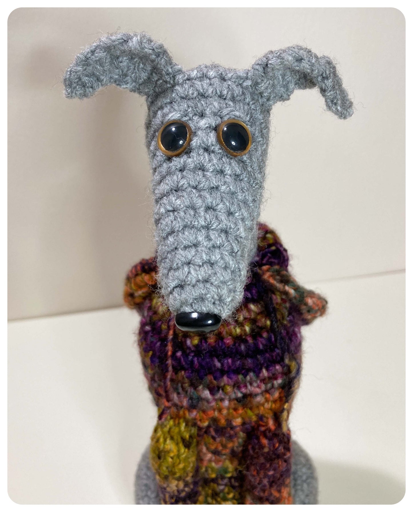 GREY BLUE CROCHET MINI WHIPPET GREYHOUND SIGHTHOUND ITALIAN GREYHOUND PLUSH IN A KNITTED MULTI FLECK WOOL HOODIE KEEPSAKE MEMORIAL GIFT