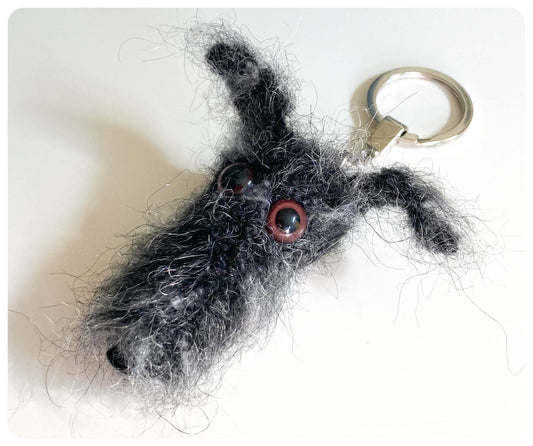 DARK & LIGHT GREY HAIRY SCRUFFY SIGHTHOUND LURCHER BEDLINGTON WHIPPET WOLFHOUND KEYRING CHARM KEEPSAKE GIFT